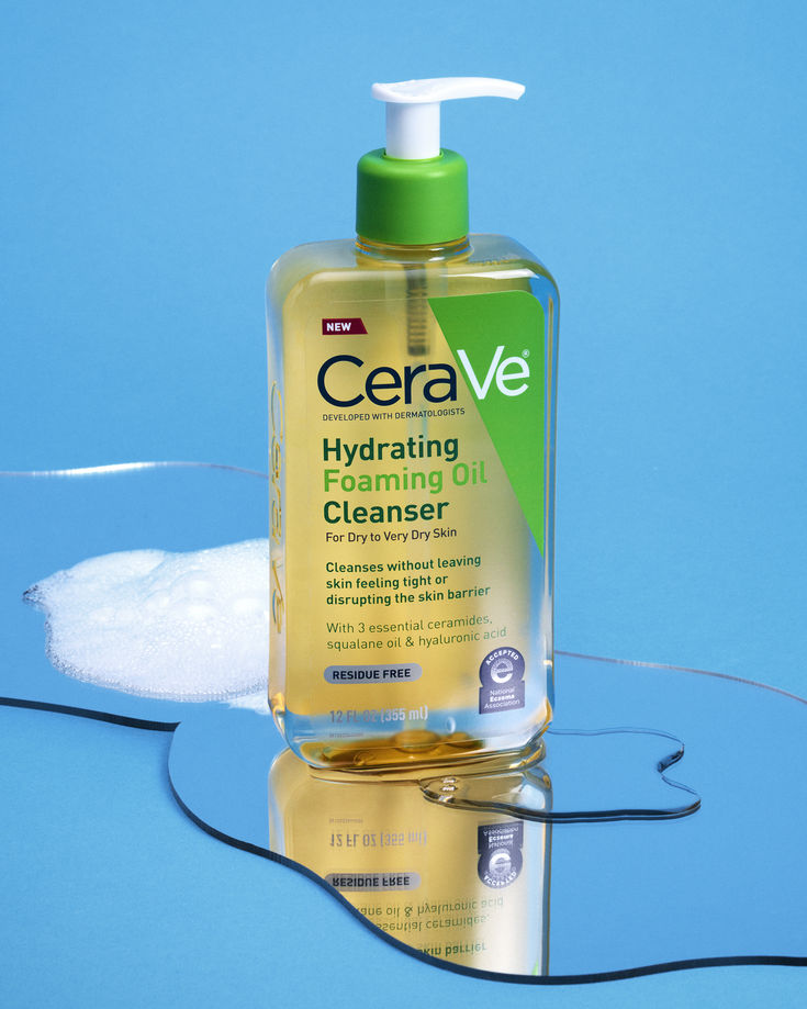Cerave Hydrating Foaming Oil cleanser